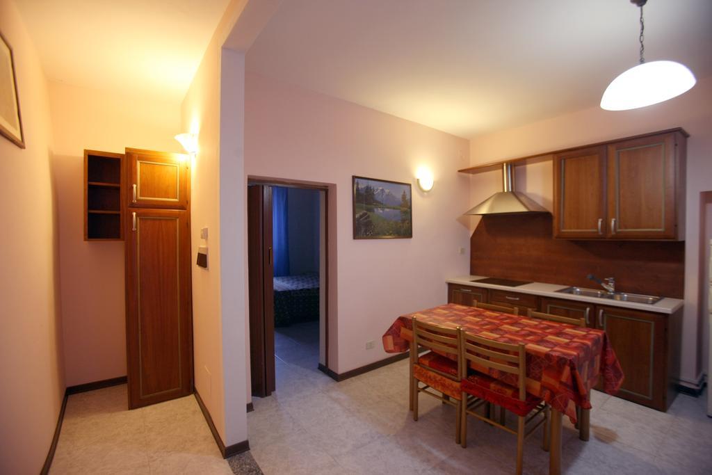 Issogne Maison Cassius מראה חיצוני תמונה
