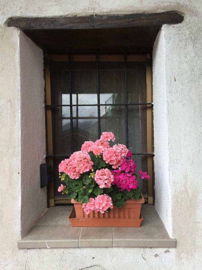 Issogne Maison Cassius מראה חיצוני תמונה